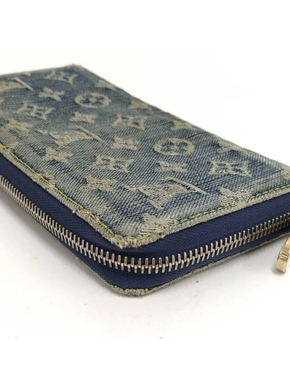 Louis Vuitton Zippy Wallet Monogram Denim